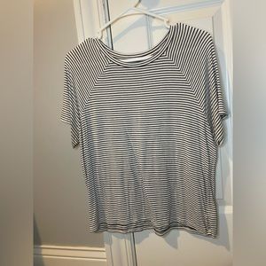 American Eagle Tshirt